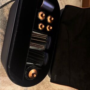 Dyson Hair Styling Set - Black and Copper
